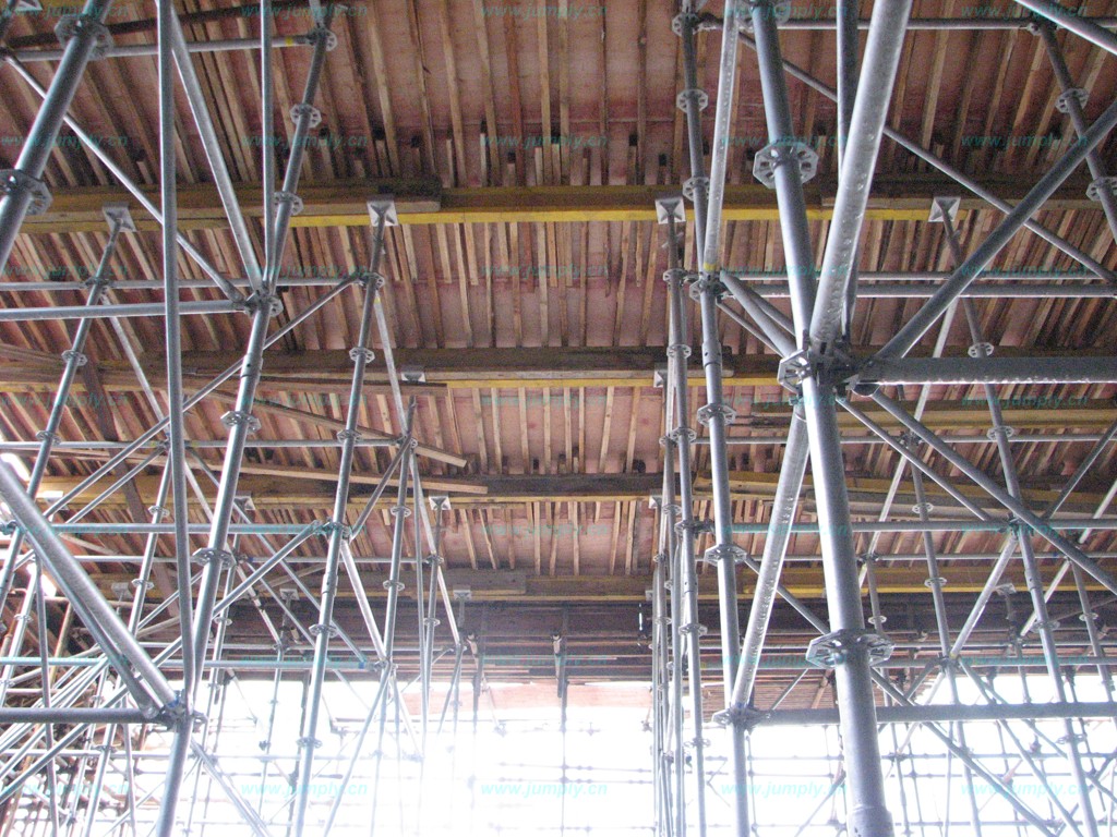 搭建建筑腳手架對配件有何要求？